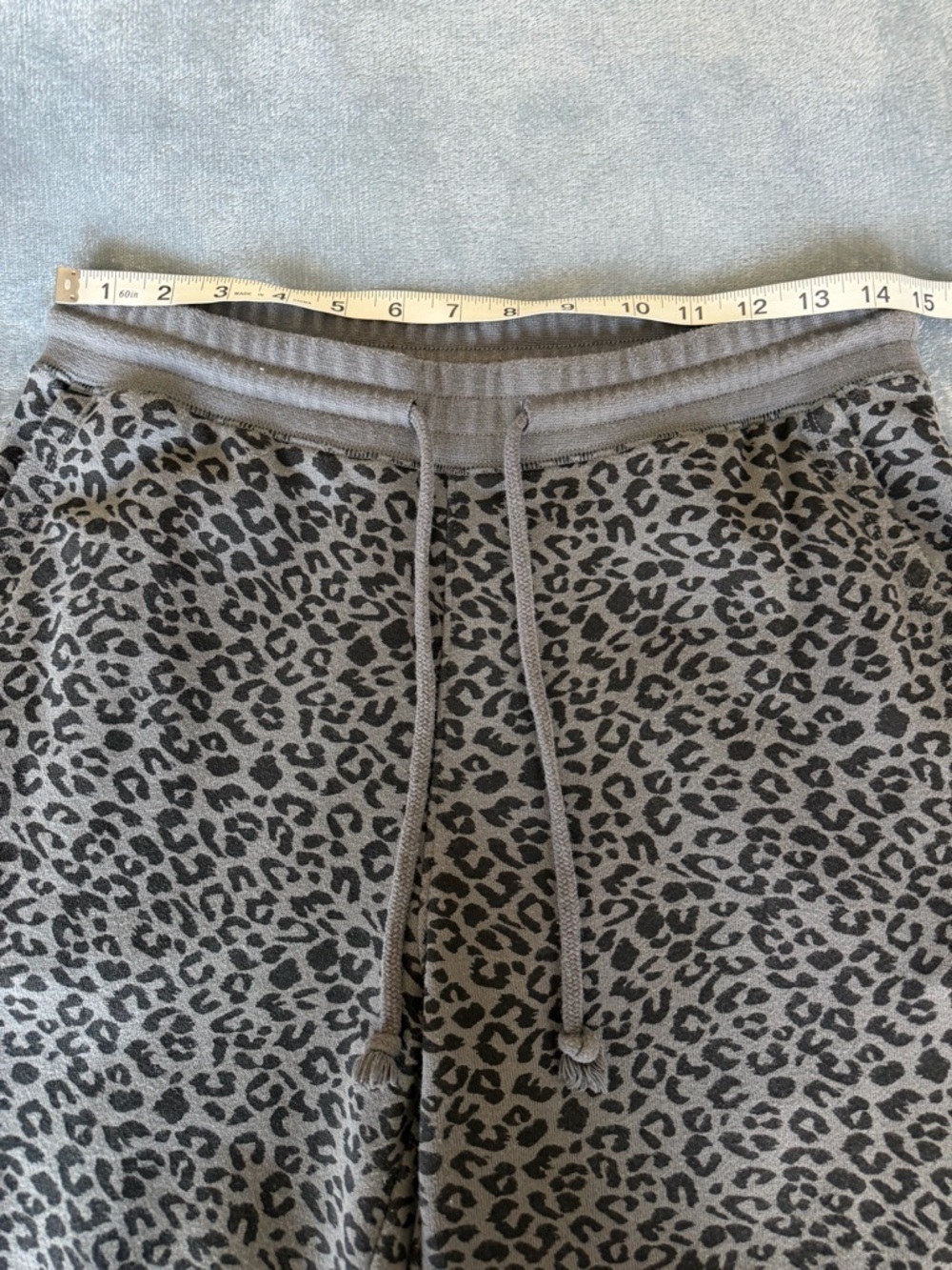 Rails Marcie Cheetah Print Grey Cotton Blend
Sweatshirt and Jogger Set Size M - Picture 14 of 17